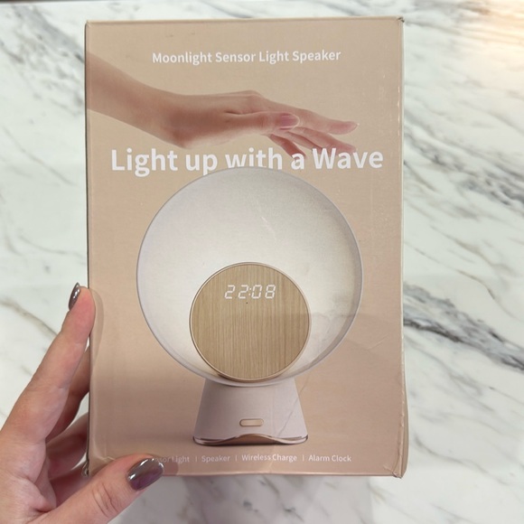 Moonlight Sensor Light Bluetooth Speaker - Picture 2 of 4